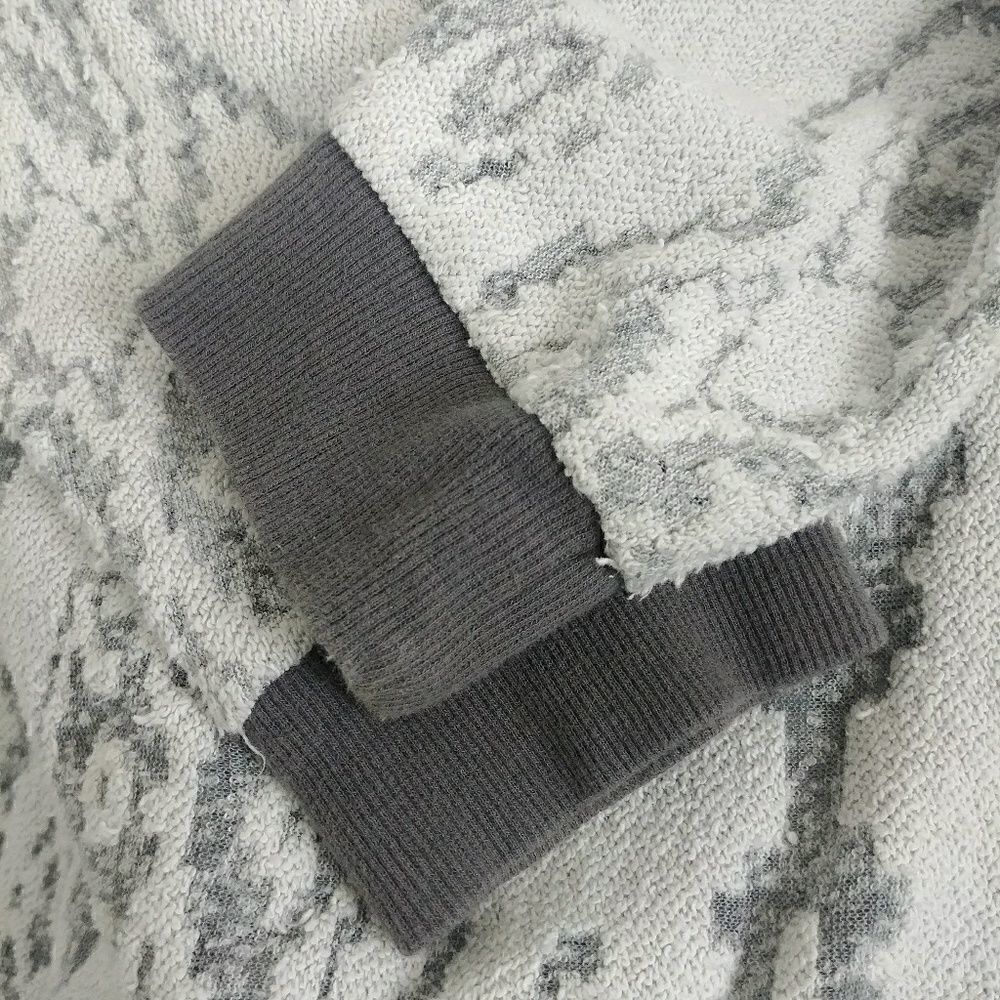 Urban Outfitters  Ecote Midnight Eclipse Sweatshirt Top Small grey - Picture 5 of 7